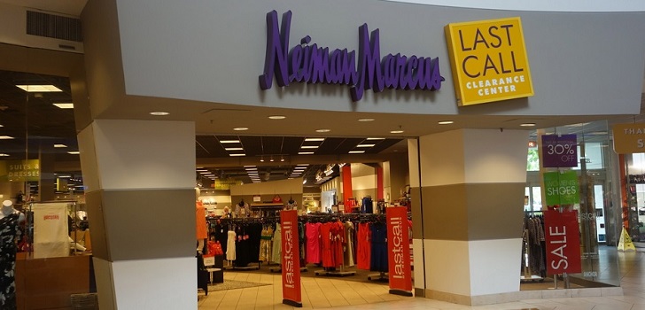 Neiman Marcus prosigue su reestructuración y cierra diez tiendas de Last Call